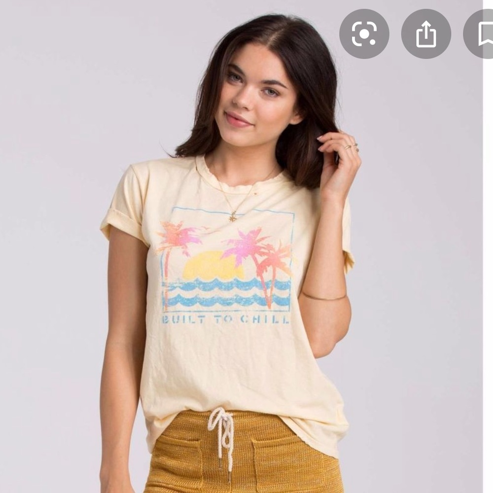 Billabong beach T-shirt!
